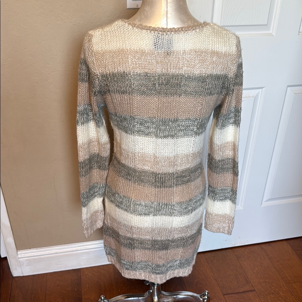 Ultra Flirt Striped Sweater Dress V-Neck Knit Neutral Tan Gray L Pocketed - Picture 5 of 10